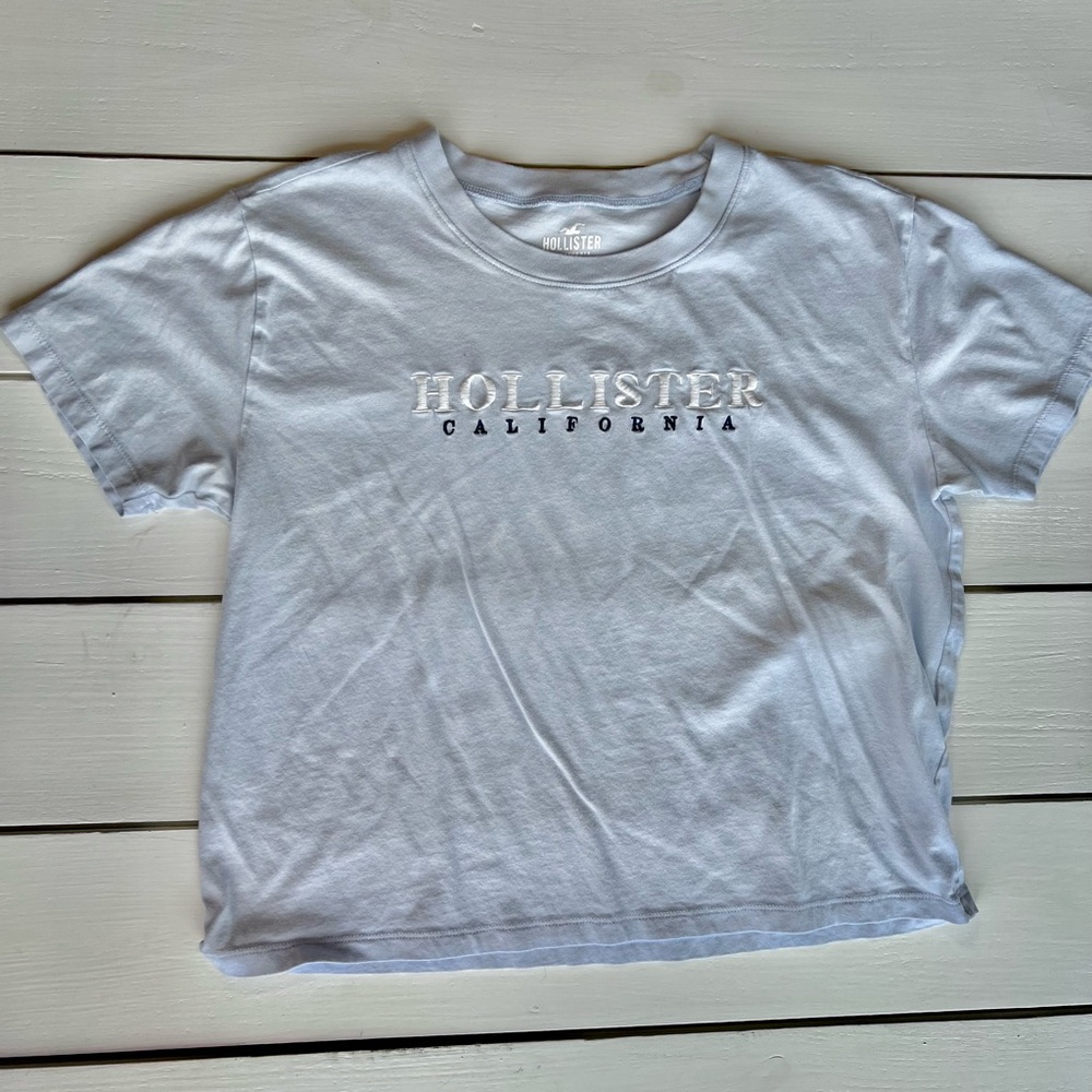 HOLLISTER Light Blue Short Sleeve Logo Tee Size Small